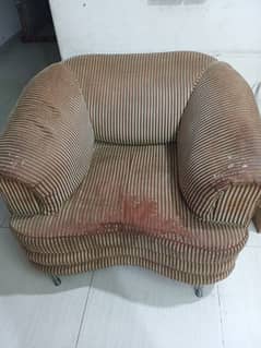 Sofa net in rough condition