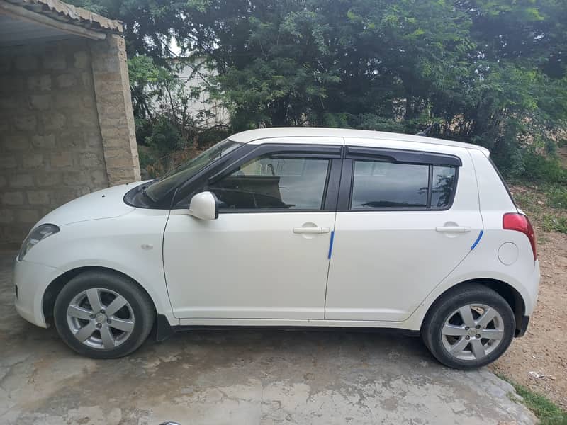 Suzuki Swift 2018 10