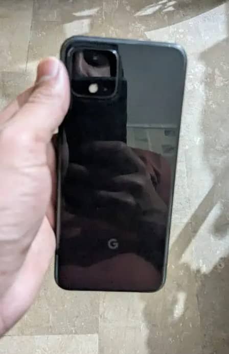 Google Pixel 4 3