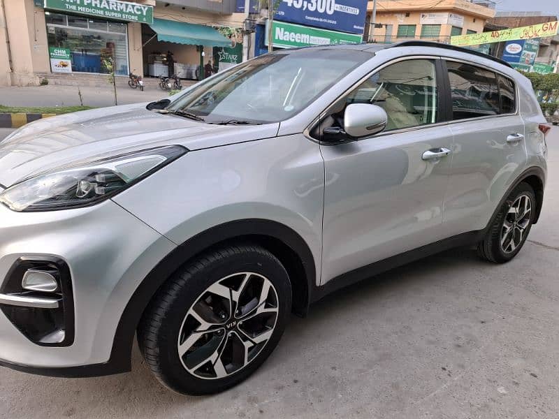 KIA Sportage 2021 FWD 10