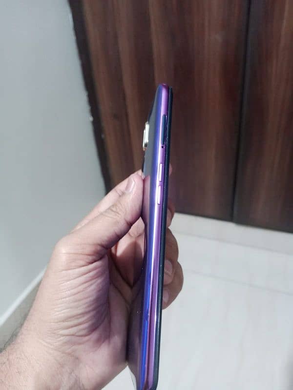 Oppo F11 1