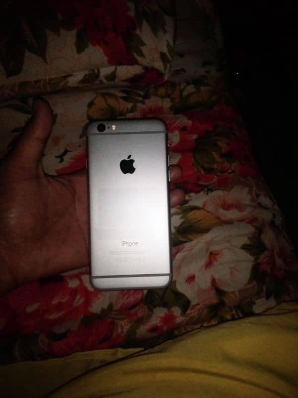 I phone 6 16gb 1