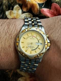 SEIKO KINETIC WATCH JAPAN INDICATOR RACER STYLE