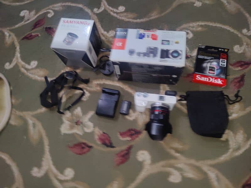 Sony A6000 0