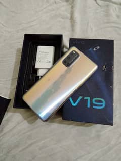 Vivo v19 mobile 8/128gbContact on WhatsApp 0332/7451/174