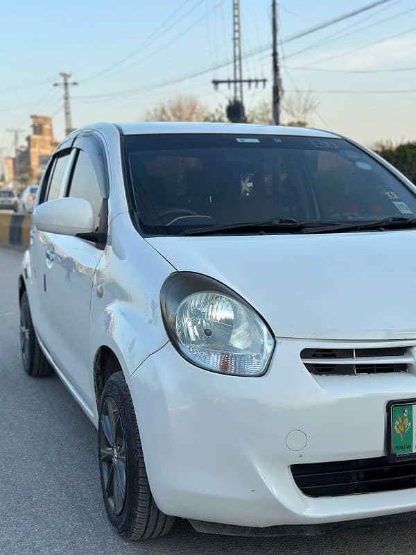 Toyota Passo 2013 2