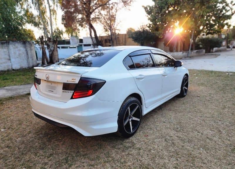 Honda Civic Oriel 2014 3