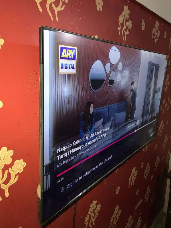 TCL 405LA  40 inch Urgent sale 1