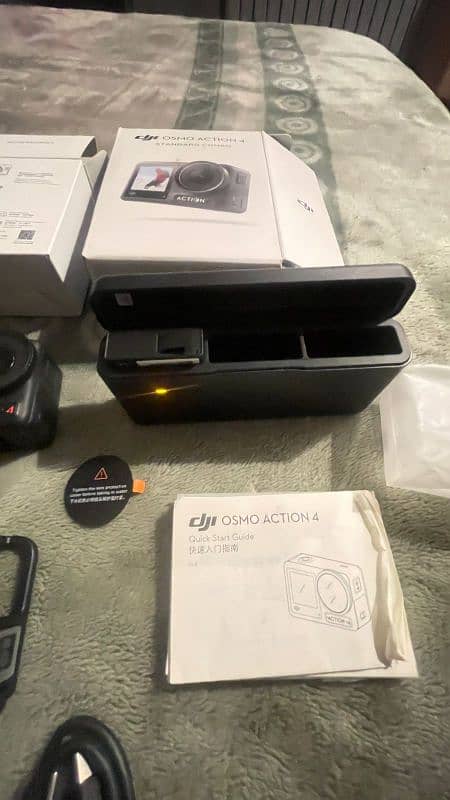 DJI osmo action 4 standard combo with two battery 2