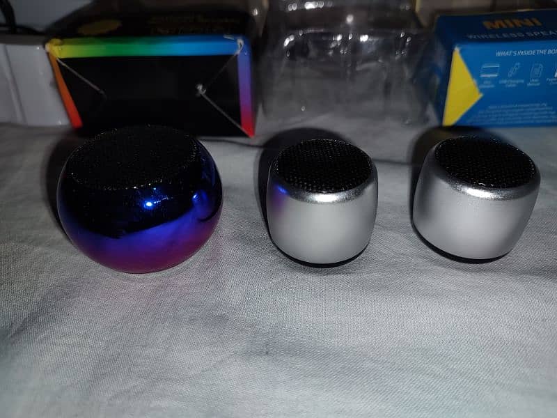 Bluetooth Speakers 0