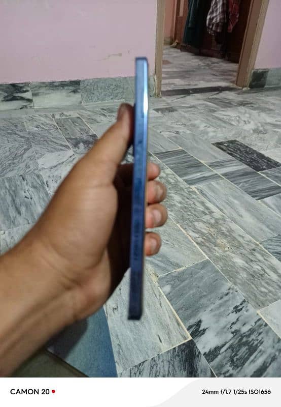 Tecno camon20 pro 6