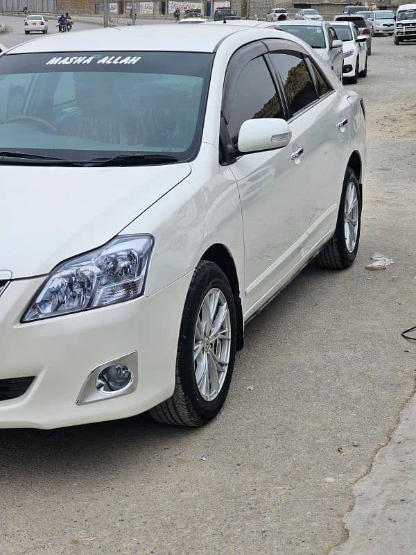 Toyota Premio 2011 1