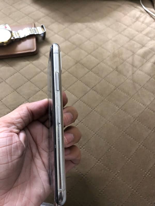 iphone x 64Gb 0