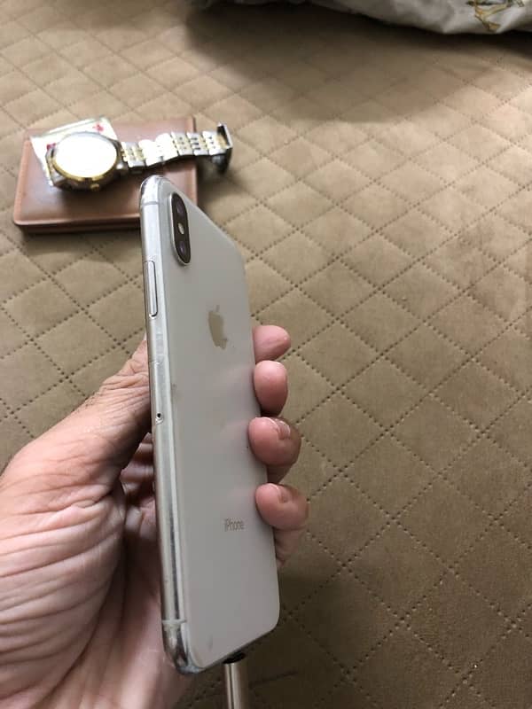 iphone x 64Gb 10