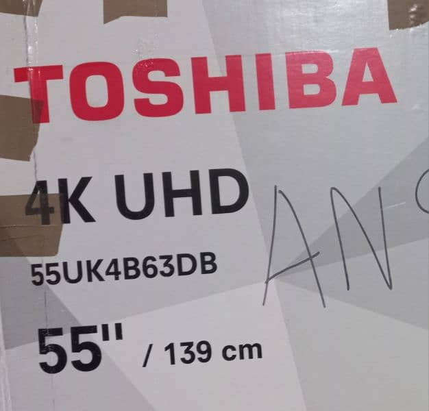 TOSHIBA 55" LED TV 4K UHD HDR 10 PLUS 18
