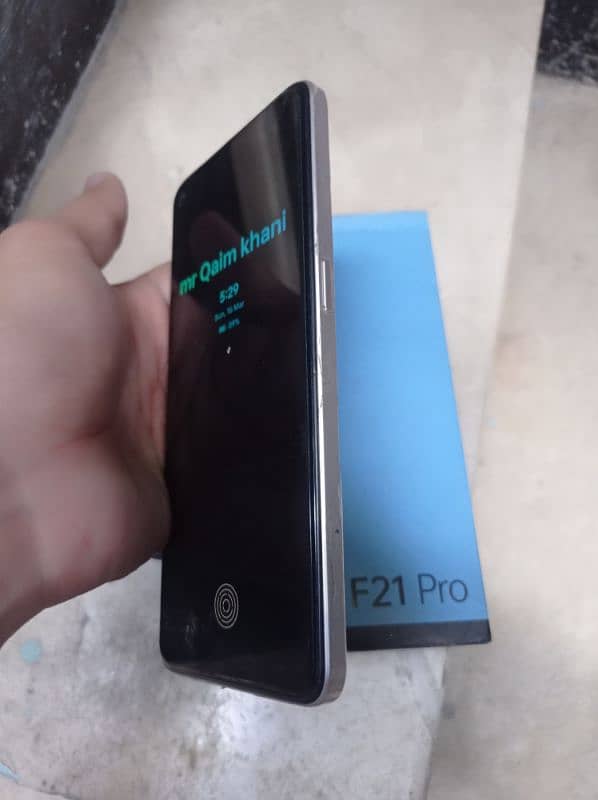 Oppo F21 Pro 4