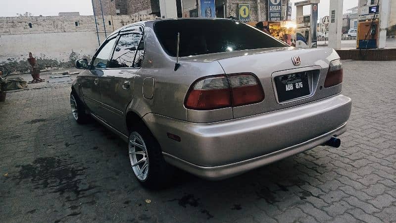 Honda Civic Oriel 2000 3