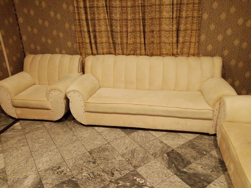 6 seator sofa set 0