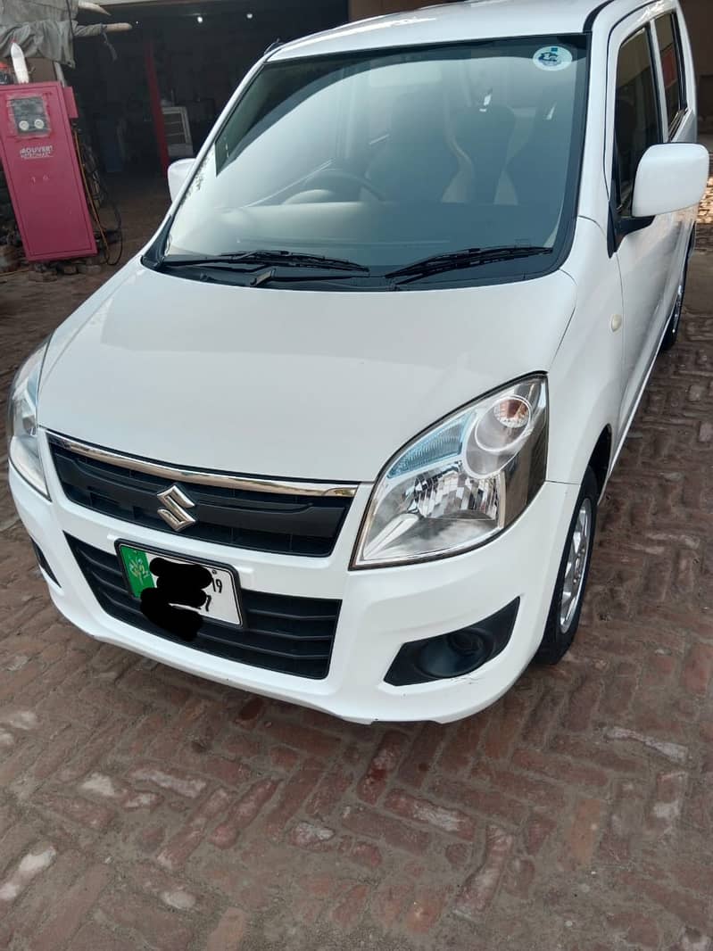 Suzuki Wagon R 2019 1