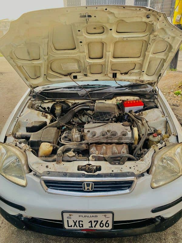 Honda Civic VTi 1998 4