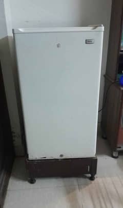 Haier Mini refrigerator