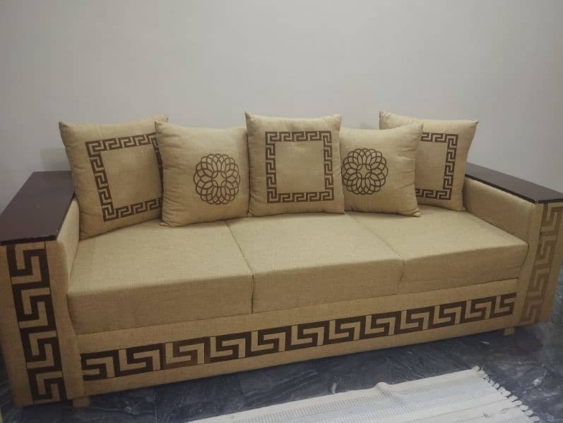 5 Seater Sofa Set 0