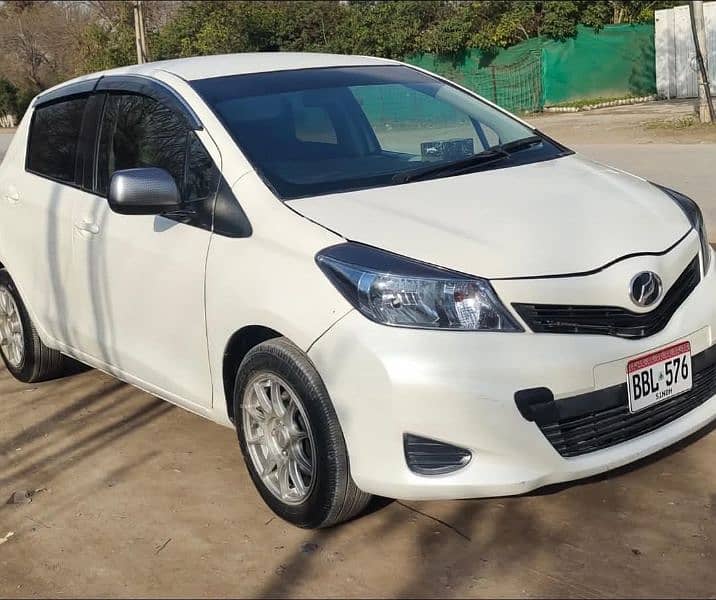 Toyota Vitz 2011 5