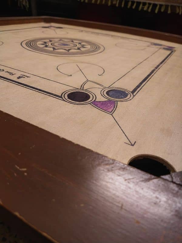 Carrom board 3by3 1