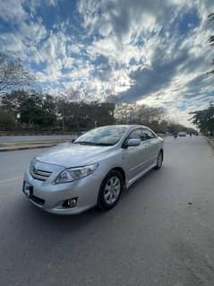 Toyota Corolla Altis 2011 SR MT