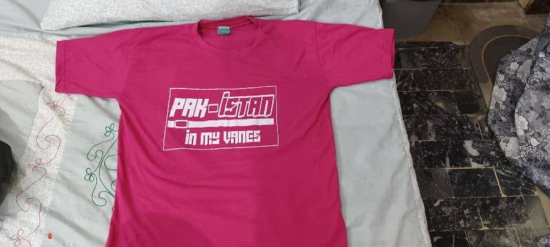 T-shirt 5