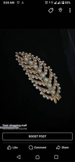 Hair clip with pearls