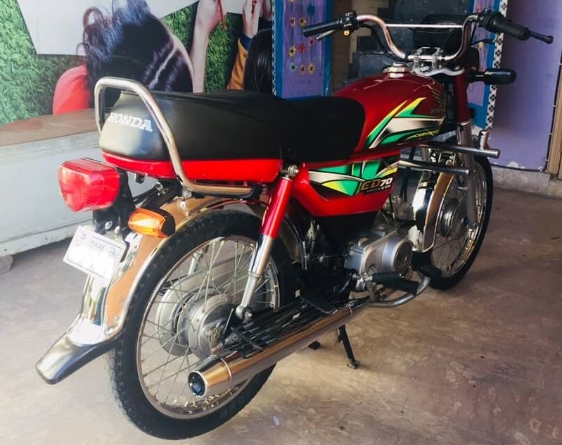 Honda CD 70 2022 1