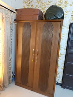 2 door cupboard