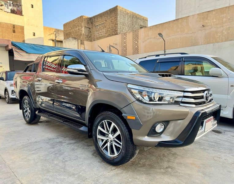 Toyota Hilux 2017 0