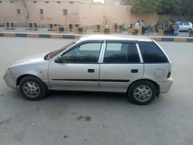 Suzuki Cultus 2009 5