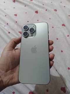 iphone 15 pro max Natrual titanium Jv 256gb