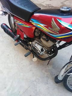 Honda 125  lush bik