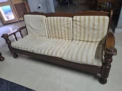 5 Seater Sofa set in very good condition