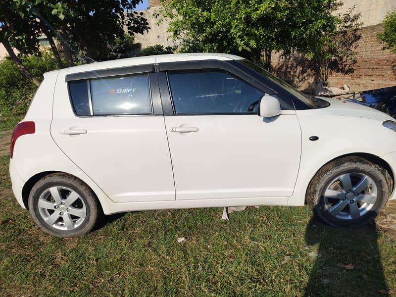 Suzuki Swift 2021 4