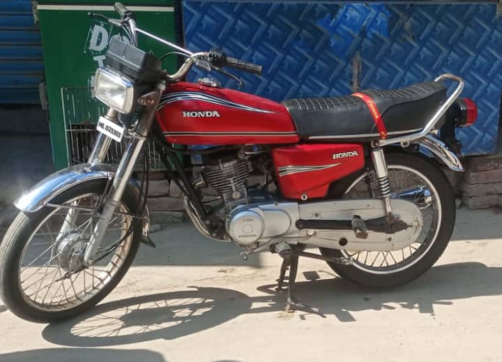 Honda CG 125 2002 5