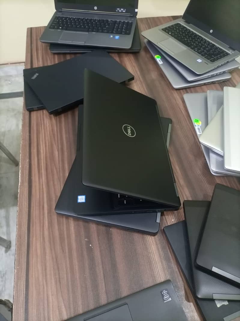 Dell Latitude E5570 Core i7-6820HQ Gen 8GB Ram 256GB 2GB AMD Graphics 6