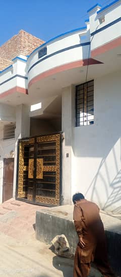 Satlitown Bwp 3.5 mrla half double story new House urgent Sale just 60 Lak dmd gas mtr available,