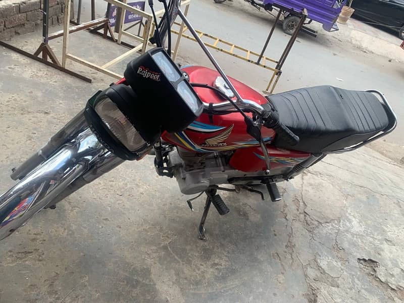 Honda 125 18 Model 3