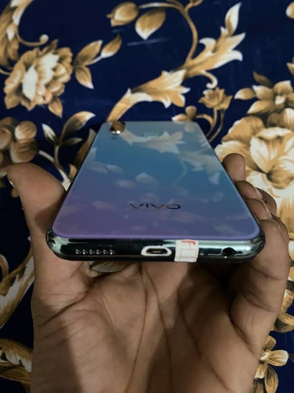 ViVo phone 1