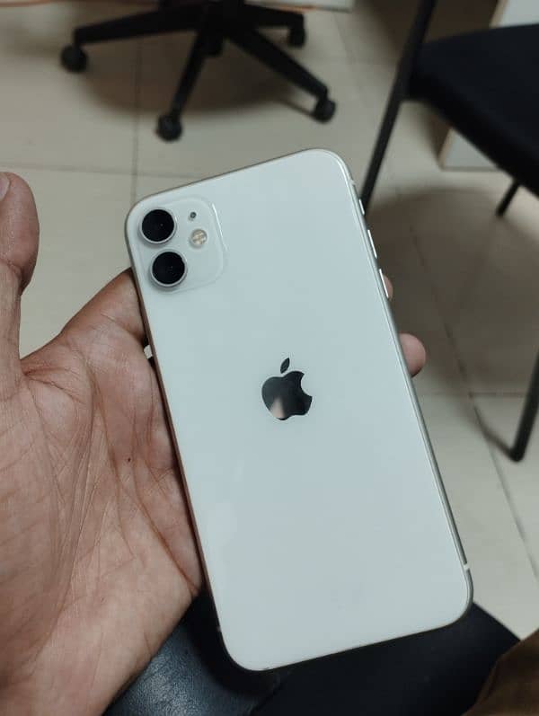 Non-PTA Iphone 11 3