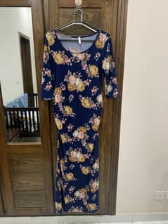 Maternity/pregnancy maxi dress, size M