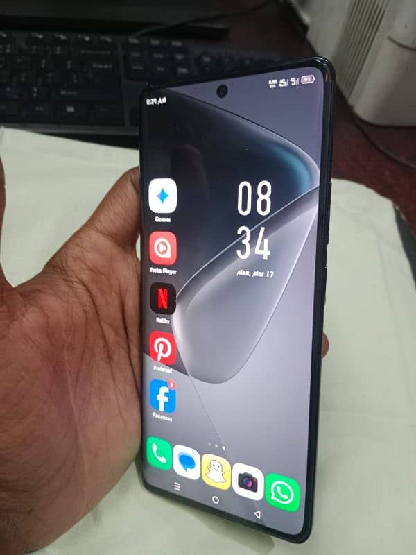 Infinix Hot 50 Pro+ 7