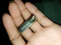 32 gb USB Feb 2025 new condition