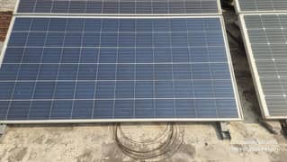 250watt solar panels for sale in good working condition