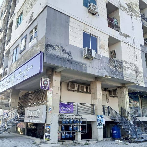 Shop in Busy Plaza in D17 Markaz for rent 0